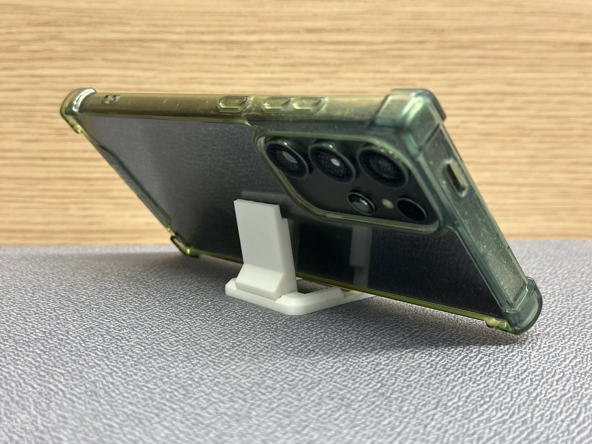 Phone Buddy - Katlanabilir Telefon Standı | Anahtarlık Aparatı ile Taşınabilir Telefon Tutucu - Görsel 5