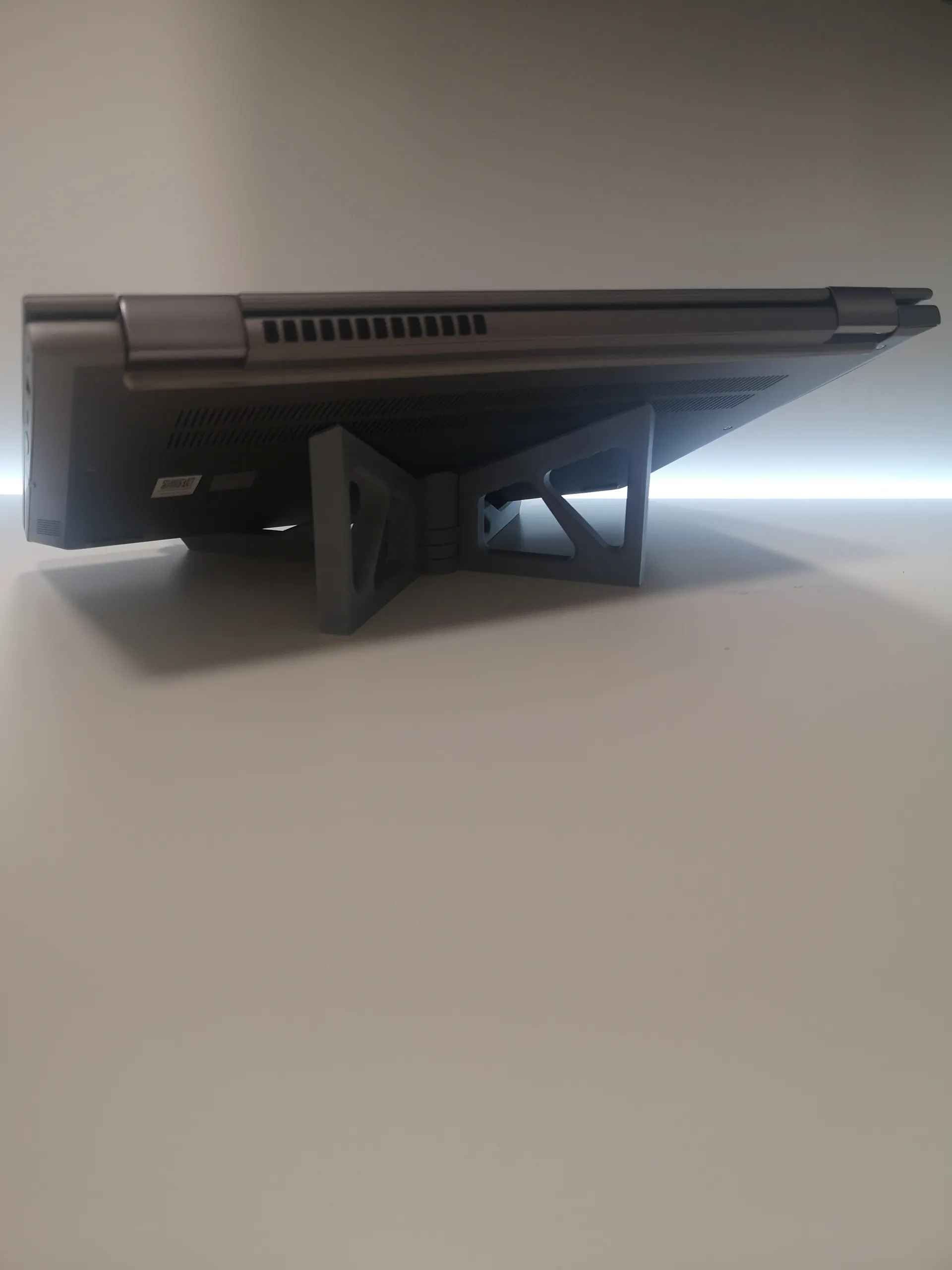 Katlanabilir Laptop Standı – 3D Baskı Taşınabilir Bilgisayar Sehpası - Görsel 6